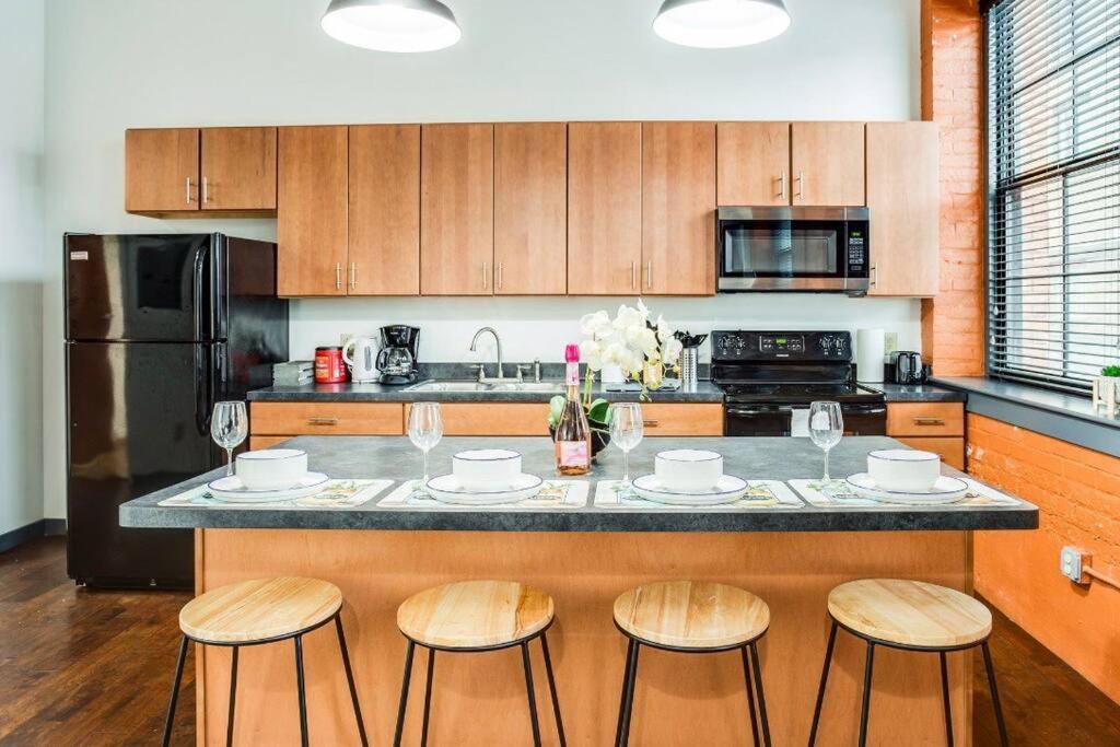 로체스터 Centric Ny Style Loft W/King Bed 아파트 외부 사진